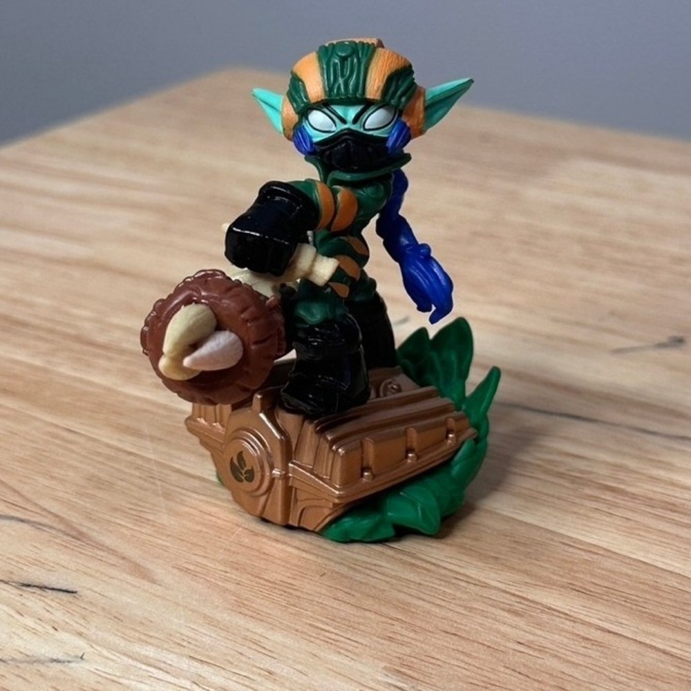 Activision Skylanders SuperChargers Super Shot Stealth Elf Life Figure 87541888